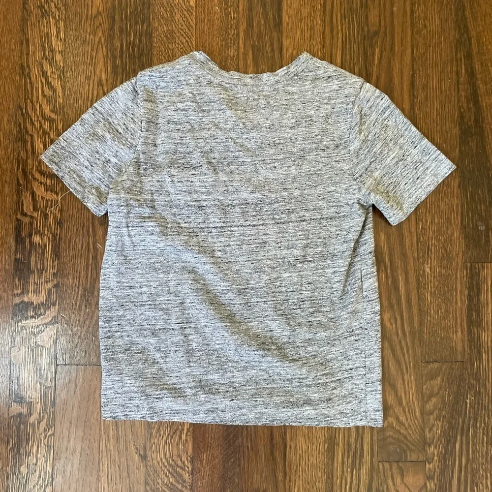Gap kids gray v neck